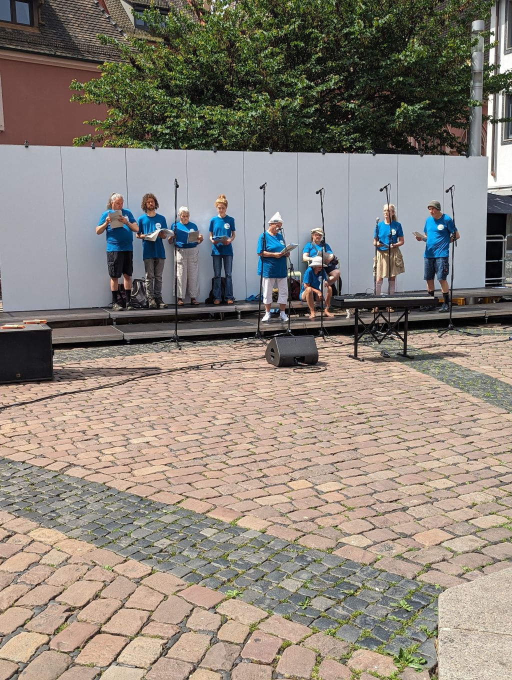 Mehr über den Artikel erfahren Freiburg singt: Auftritt Bettlerchor